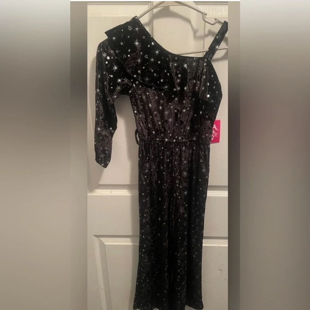 Justice Girls Black Silver Star Print One Shoulder Jumpsuit Size 7/8 NWT